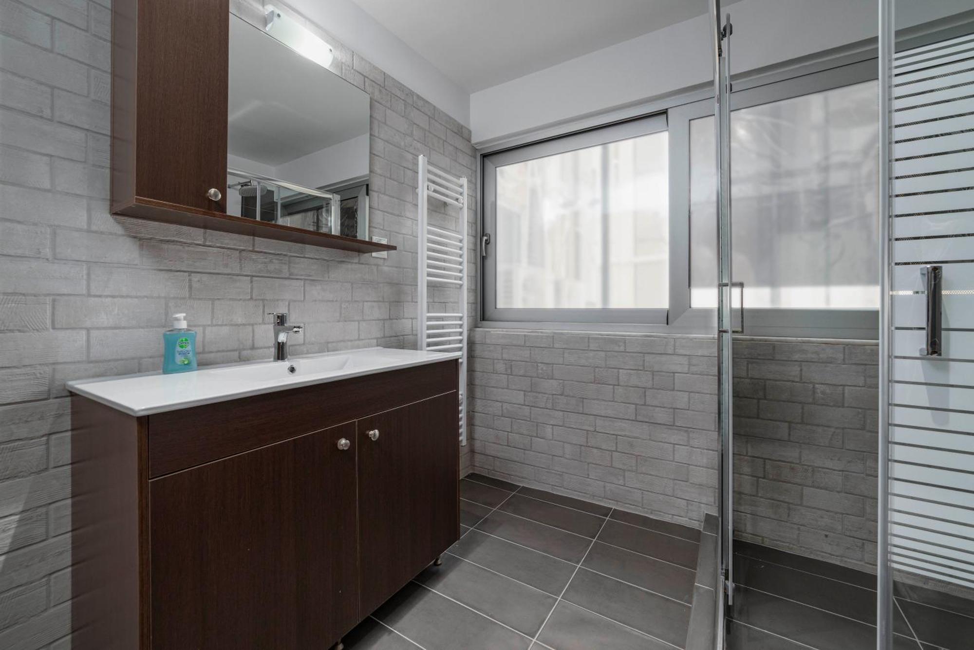 Sweet And Comfy 2bd Next To Metro And Archeological Museum Apartment Athen