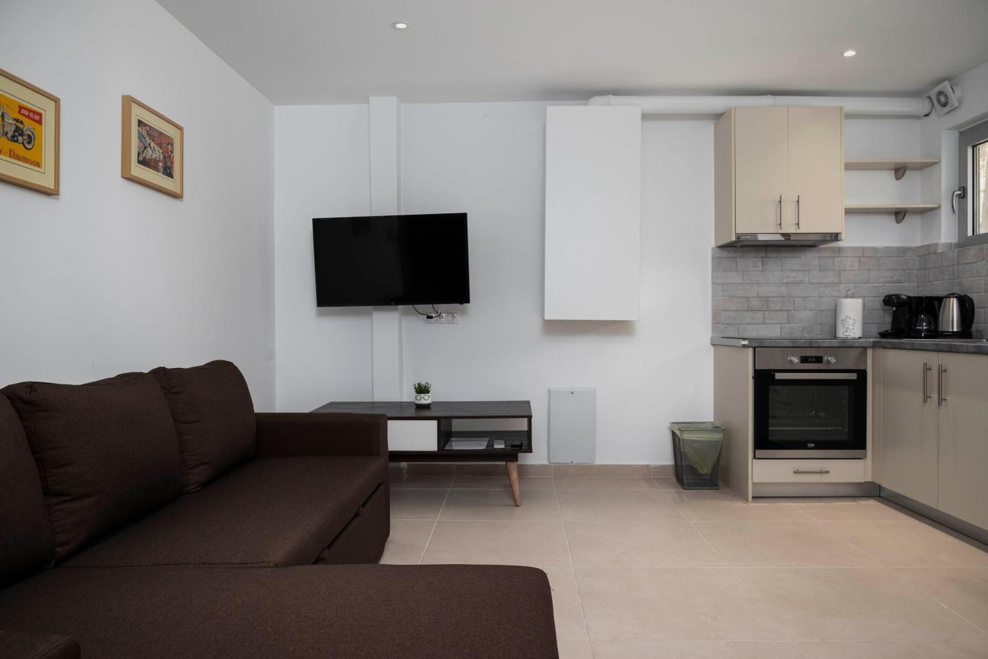 Apartment Sweet And Comfy 2bd Next To Metro And Archeological Museum Athens